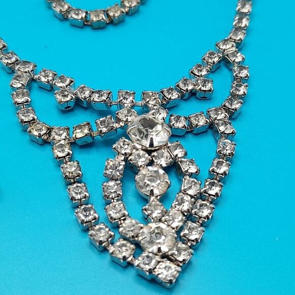 Small Vintage Wedding Clear Rhinestone Necklace Bracelet Set, 1950, 14" & 6 3/4" - Picture 10 of 11